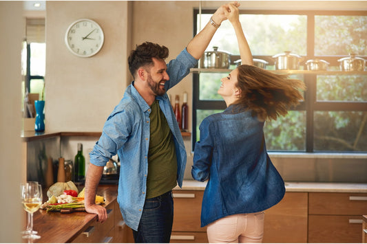 Micro Romance: Why the Smallest Gestures Are the Biggest Deal in Love