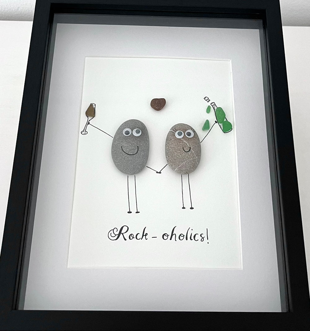 "Pebble Love Couple" - Handmade Personalized Picture Frame Gift